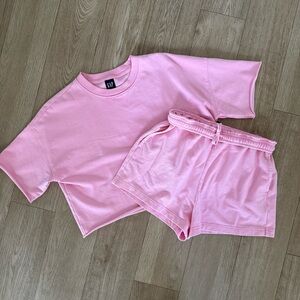 gap terry shorts and t-shirt set - small